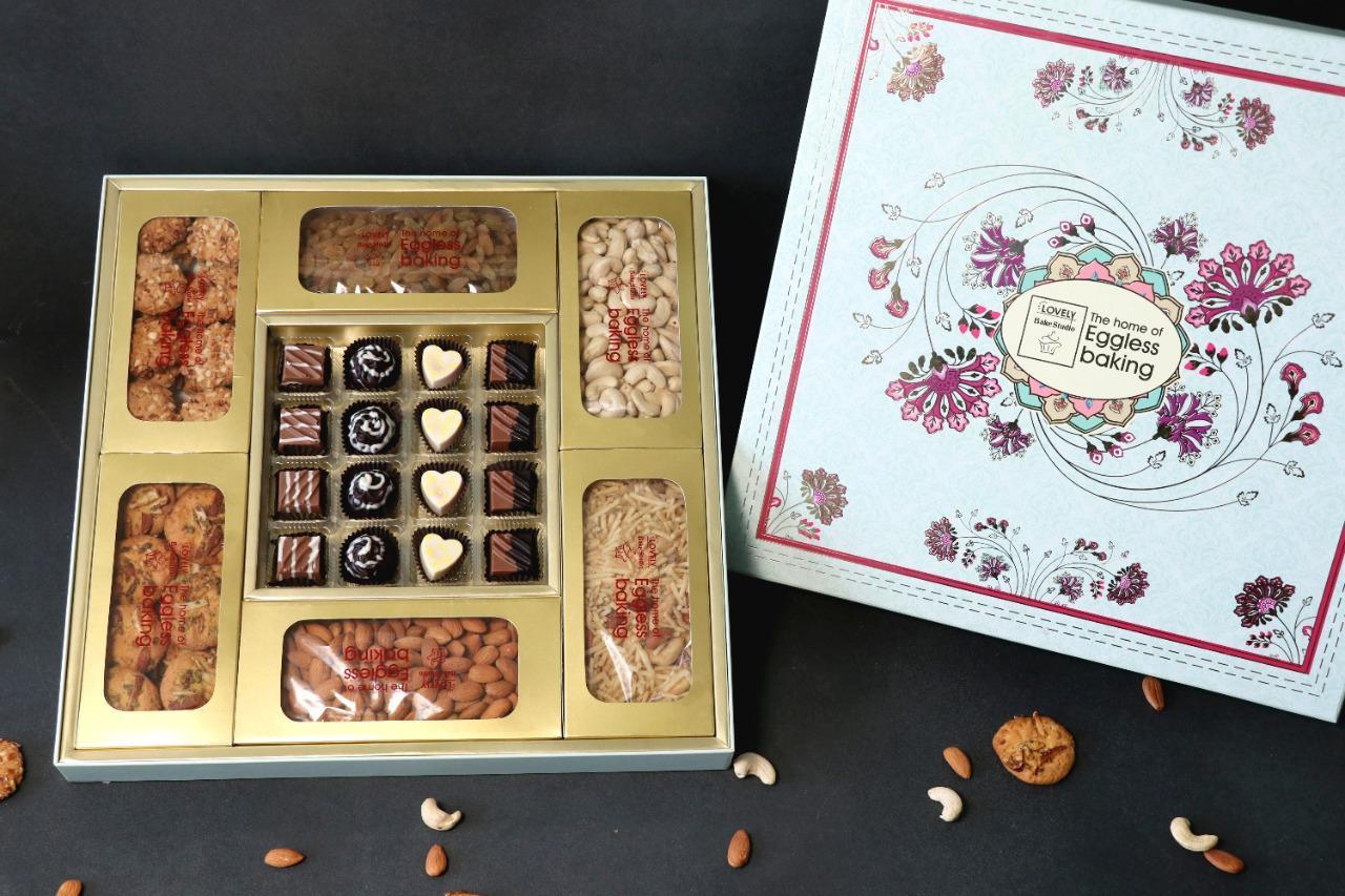 THE HEAVENLY GIFT BOX ( 1835 Gms )